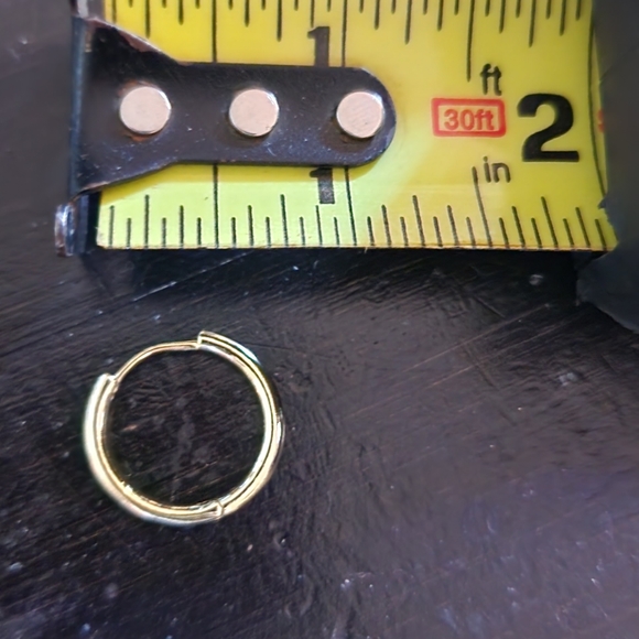 ***DONATED*** $4/25$ Earring Sets - Picture 5 of 5